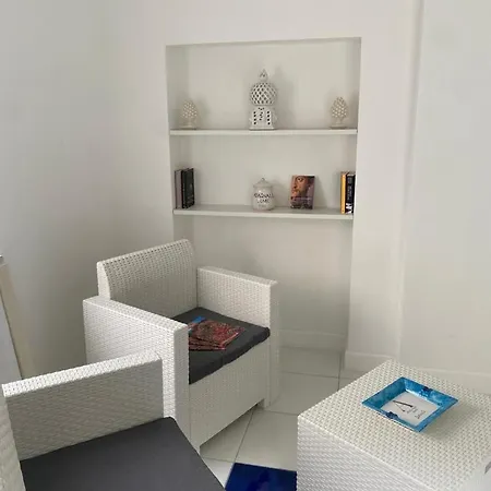 Helmirage Luxury Гостьовий будинок Сорренто