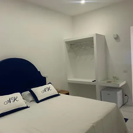 Helmirage Luxury